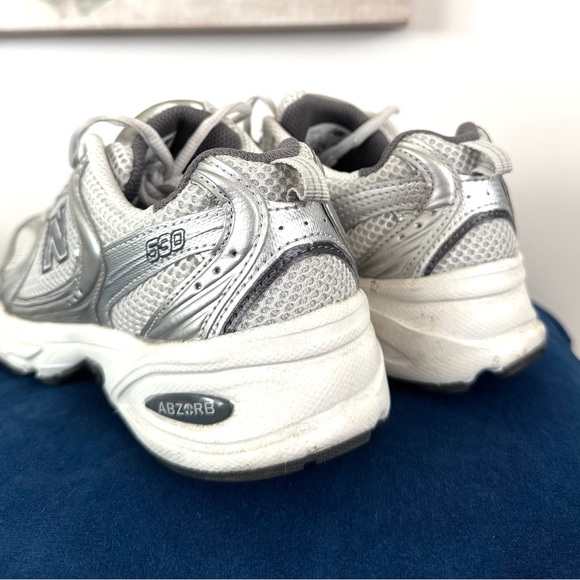 New Balance Silver Metallic Mesh Sneakers 530 - Picture 8 of 9